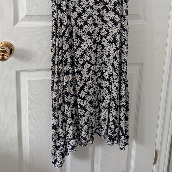 Light Floral Dress, Reitmans Plus Size - Picture 3 of 7